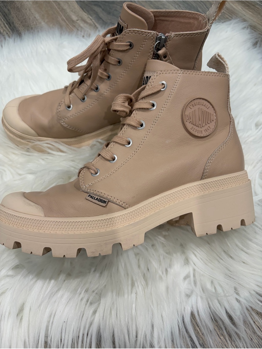 Palladium Women’s Beige Combat Boot - Chunky Sole